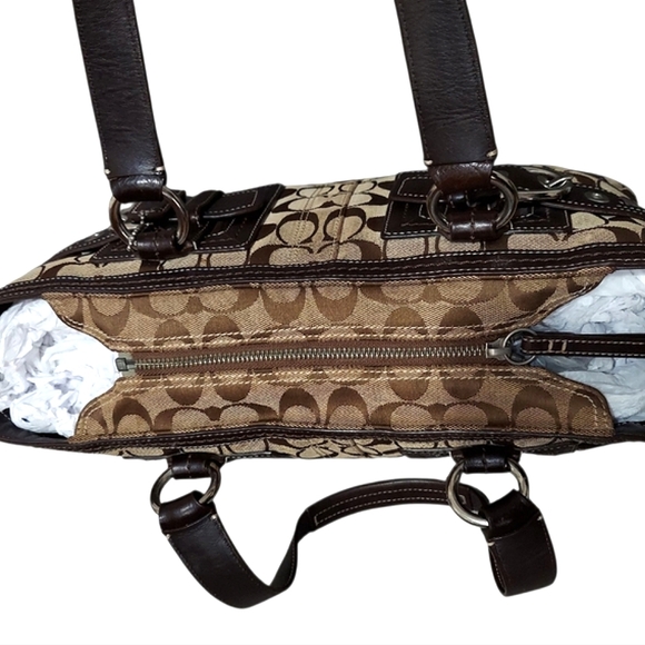 Coach Y2K Vintage Soho Signature Jacquard & Leather Shoulder Tote - Picture 8 of 12